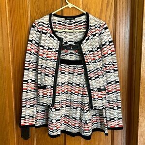 Chic Women's Patterned Dress - Black, White, Red